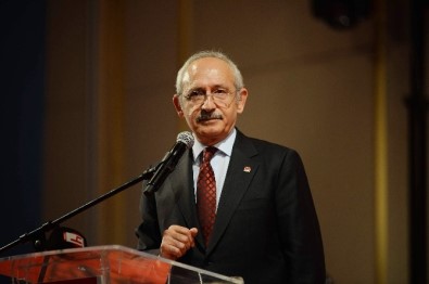 Kılıçdaroğlu Partisinin Düzenlediği Yemeğe Katıldı