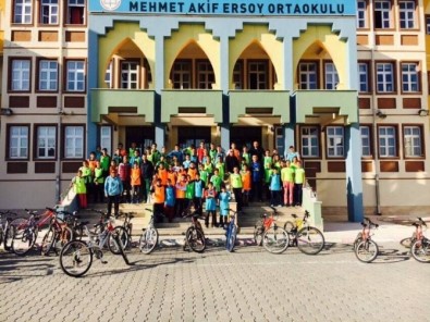Mehmet Akif Ersoy Ortaokulu 'Bisikletini Al Sende Gel' Etkinliğinin 2.Sini Gerçekleştirdi