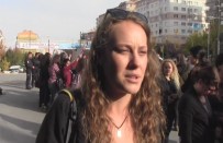 DİZİ OYUNCUSU - Ünlü Oyuncu Ablasını Yaralayan Şahsa Verilen Cezayı Değerlendirdi