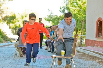 Babalar Ve Oğulları Kampta Buluştu