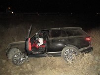 Sandıklı'da Trafik Kazası Açıklaması 2 Yaralı