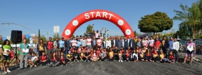 Ulusal MTB Cup (Dağ) Bisiklet Yarışmasında Milli Sporcuların Mücadelesi Nefesleri Kesti