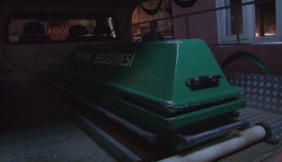 Adana'da Alkol Komasına Giren Bir Kişi Hayatını Kaybetti