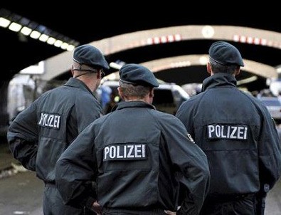 Almanya'da bir Türk polis tarafından öldürüldü