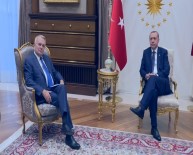 Fransa Dışişleri Bakanı Ayrault'yu Kabul Etti