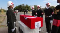 NESIM BABAHANOĞLU - Kazada Şehit Olan Jandarma Er İçin Uğurlama Töreni Düzenlendi
