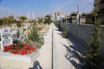 ERTUĞRUL ÇALIŞKAN - Kazalpa Mezarlığında Çevre Düzenleme Çalışmaları Tamamlandı