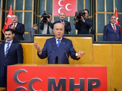 Bahçeli'den MHP'li 5 Milletvekiline Referandum Yanıtı