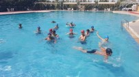 YÜZME KURSU - Cizre'de Yüzme Kursu Sona Erdi