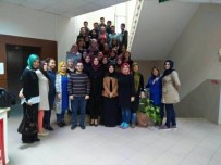 Üniversite Öğrencilerine Ev Yemekleri İkramı