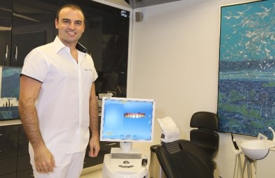 Yrd. Doç. Dr. Kışlaoğlu 'Gülüş Tasarımı İle Gençleşin'