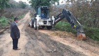ŞEBEKE HATTI - Akçakoca'nın Köylerinde İçme Suyu Çalışması Sürüyor