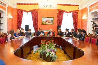 Kiev'de Kırım Tatar Kültür Merkezi Hizmete Açıldı