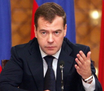 Medvedev'in Katıldığı Toplantıda Patlama Sesleri
