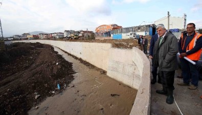 Başkan Karaosmanoğlu, 25 Milyon TL'lik Asar Deresi Projesini Denetledi