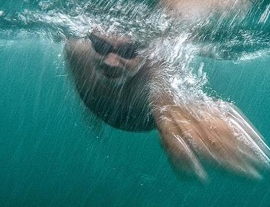 Dünya rekoru deneyen Çinli denizciden haber alınamıyor