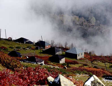 Doğu Karadeniz sonbaharda da cezbediyor