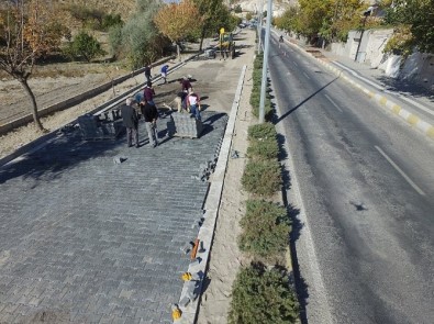 Göreme'de Ana Yolda Çalışmalar Sürüyor