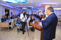 ABDULVAHAP ŞEREFHANLı - Muhtarlara Teşekkür Plaketi
