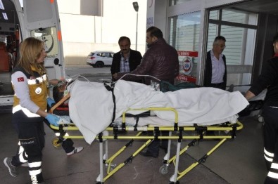 Seydişehir'de Otomobil Devrildi Açıklaması 3 Yaralı