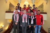 Sivasspor Taraftar Grubundan, Vali Gül'e Ziyaret