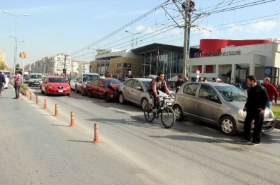 6 araç birbirine girdi