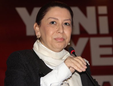 AK Partili Öznur Çalık: Türkiye, 15 Temmuz’da büyük bir felaketin eşiğinden döndü