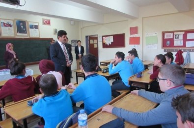 Ermiş'in Okul Ziyaretleri Sürüyor