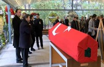 BARıŞ YARKADAŞ - Gazeteci Nail Güreli Son Yolculuğuna Uğurlanıyor