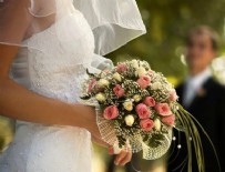 NİKAH TÖRENİ - İstanbul metrosunda nikah dönemi