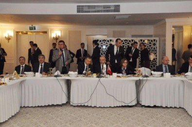 Sanayicilere Şimşek Morali