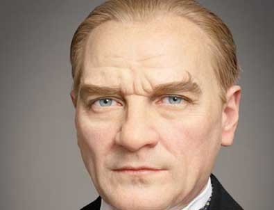 Atatürk heykeli için 30 heykeltıraş 4 ay çalıştı