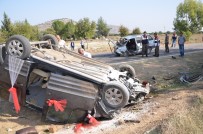 GELİN ARABASI - Gelin Arabası İle Otomobil Çarpıştı Açıklaması 1 Ölü, 3 Yaralı