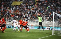 DE JONG - İlk Yarıda Gol Yok