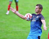 Çek Yıldız Tomas Necid Formayı Unuttu