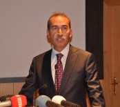 Cumhuriyet Üniversitesi'ne Yeni Gelen Öğrenciler Kenti Tanıyor