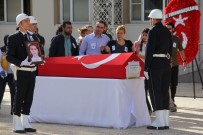 Şehit Polisin Cenazesi Törenle Memleketine Gönderildi