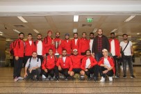Zeytinburnu Belediyesi Buz Hokeyi Takımı Avrupa Şampiyonu Oldu