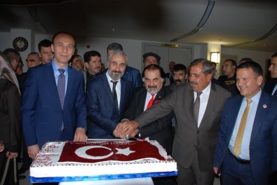 Adıyaman'da Cumhuriyet Resepsiyonu Düzenlendi