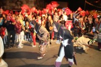 Kuşadası'nda Cumhuriyet Yürüyüşü