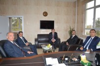 Vali Toprak'dan Kayısı Araştırma Enstitüsü'ne Ziyaret