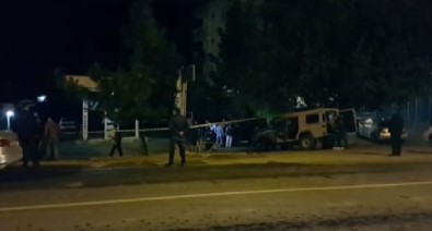 Zırhlı Araca Roketli Saldırı Açıklaması 2 Polis Yaralı