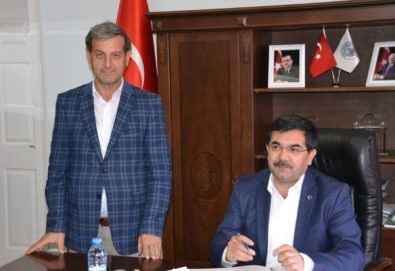 Ak Parti Yerel Yönetimler Başkan Yardımcısı Salih Koca Simav'ı Ziyaret Etti