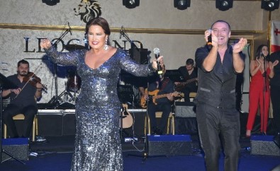 Eren Ve Duru, 7 Yıl Sonra Batum'da Aynı Sahnede Buluştular