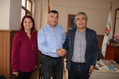 İşadamı Gümüş, Gazeteci Karataş'tan Özür Diledi