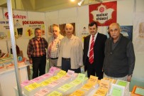 Kitap Fuarında 'Türkiye Hakikat'la Yerini Aldı