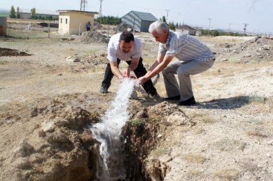 Konya'da Üç Mahalle Daha Sağlıklı Ve Kesintisiz Suya Kavuştu
