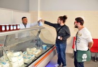 Ziraat Fakültesinin Ürünleri ADÜ Çarşı'da Satışa Sunuldu