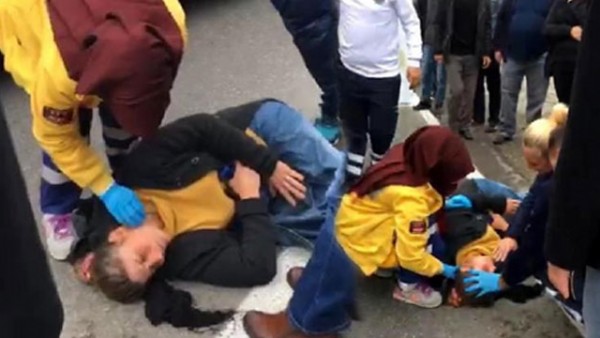 Eşi hareket halindeki otomobilden atlayan kocanın sözleri şoke etti!