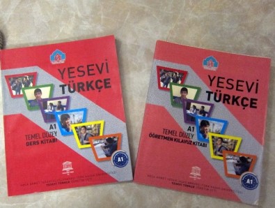 Ahmet Yesevi Üniversitesinden 'Yesevi Türkçe' Seti